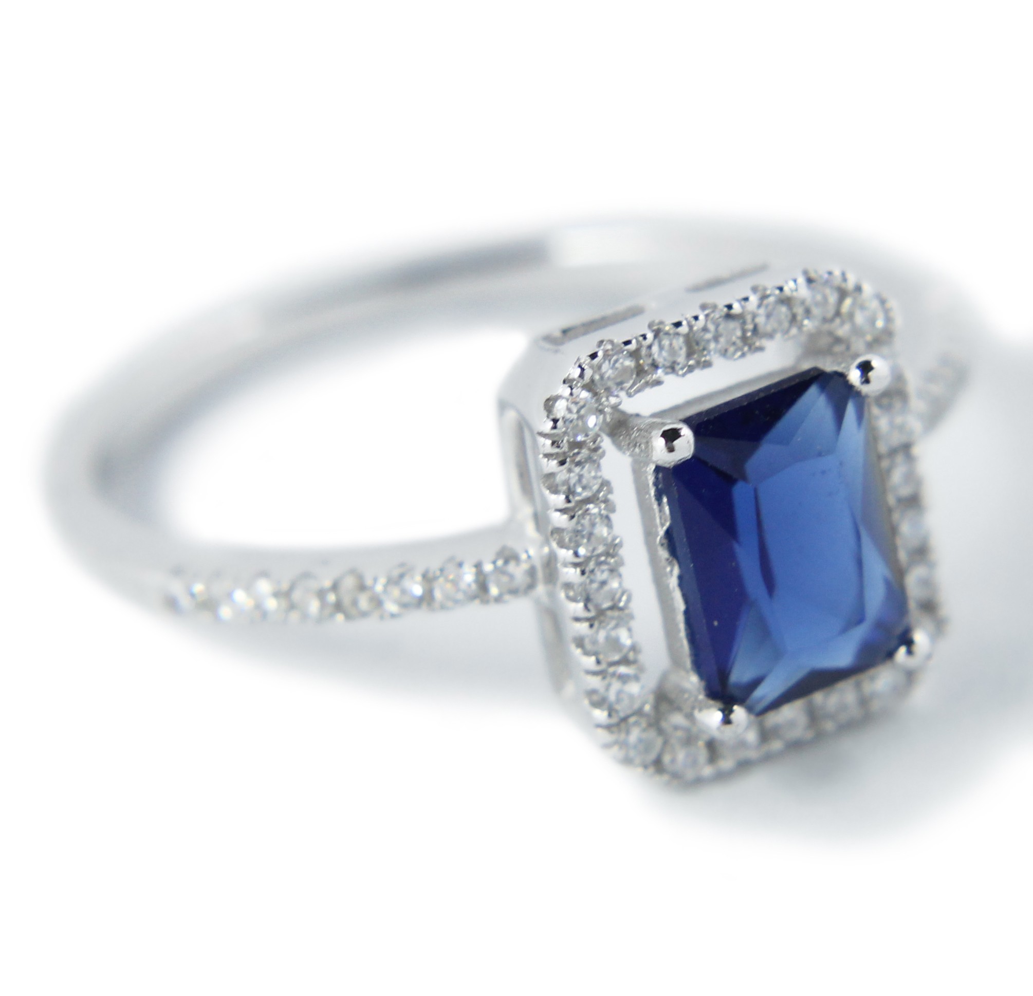 Beautiful Carat Blue Cubic Zirconium Antique Engagement Ring In Silver Jeenjewels