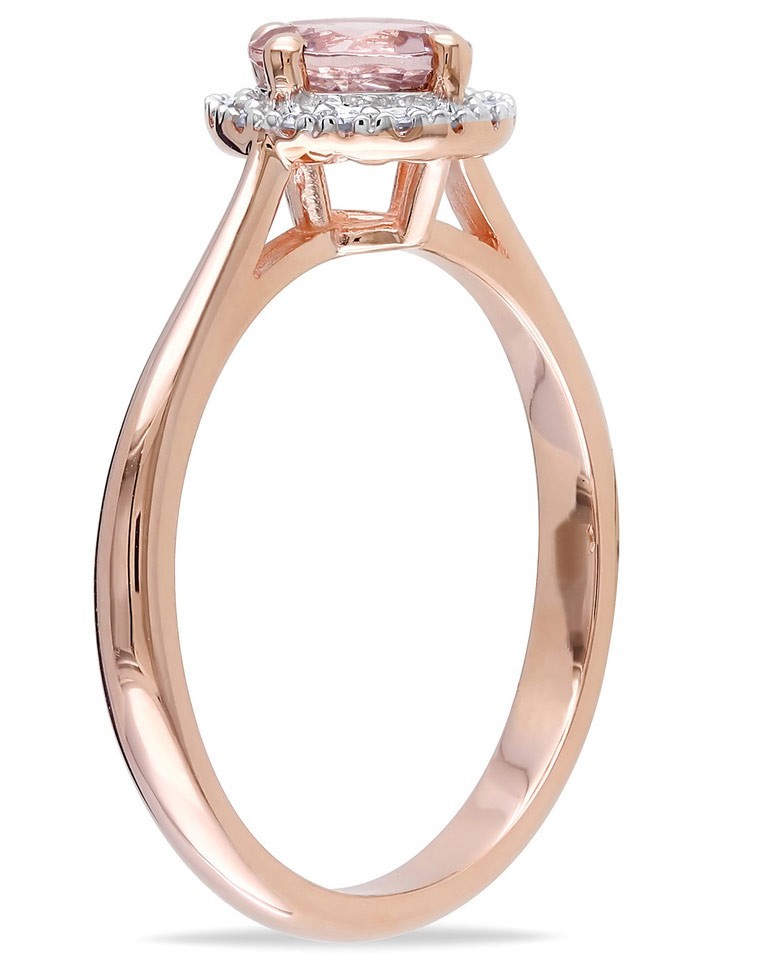 Luxurious Halo Diamond Engagement ring 1.20 Carat Round Cut Diamond on ...
