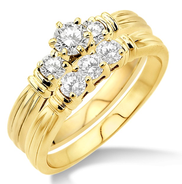 0.50 Carat Three Stone Bridal Set with Round Cut Diamond in 10k Yellow ...